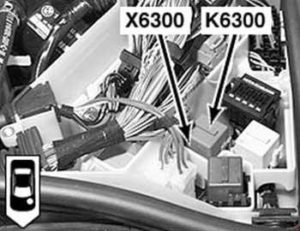 BMW 3 series E46 - fuse box diagram - DME relay (MS43)
