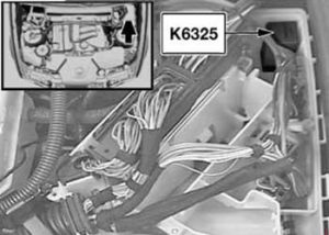 BMW 3 series E46 - fuse box diagram - K6325 - reversing light relay (M47/TU, M57/TU)